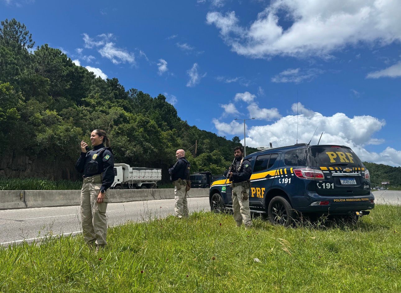 *PRF apresenta balanço Operação Dia do Trabalho 2026 nas rodovias federais do RS*