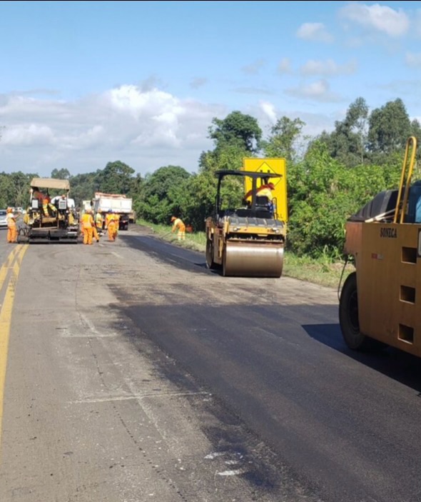  ViaSul realiza manutenção no pavimento em diferentes trechos da BR-386 