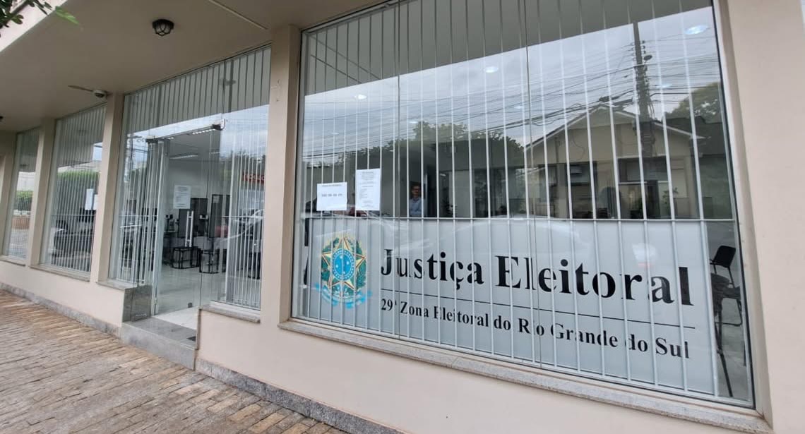 Cartório eleitoral estará de plantão para regularização do título de eleitor no feriadão