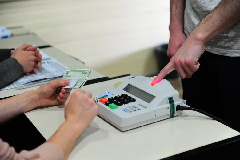 É obrigatório ter a biometria cadastrada para votar nas eleições de 2026? Entenda