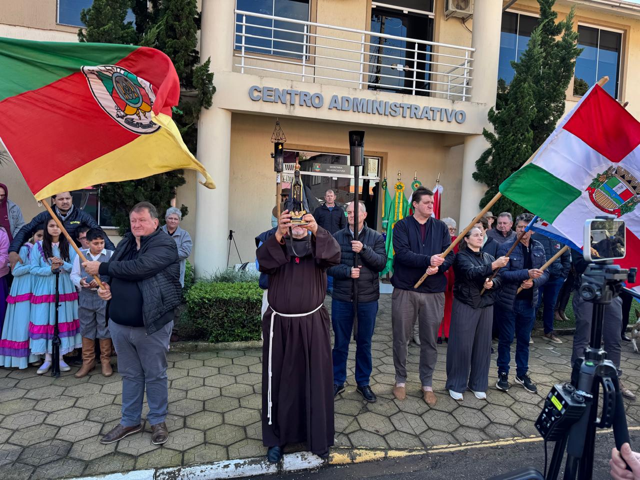 Chama Crioula chega a Progresso após percurso de seis dias e 190 km