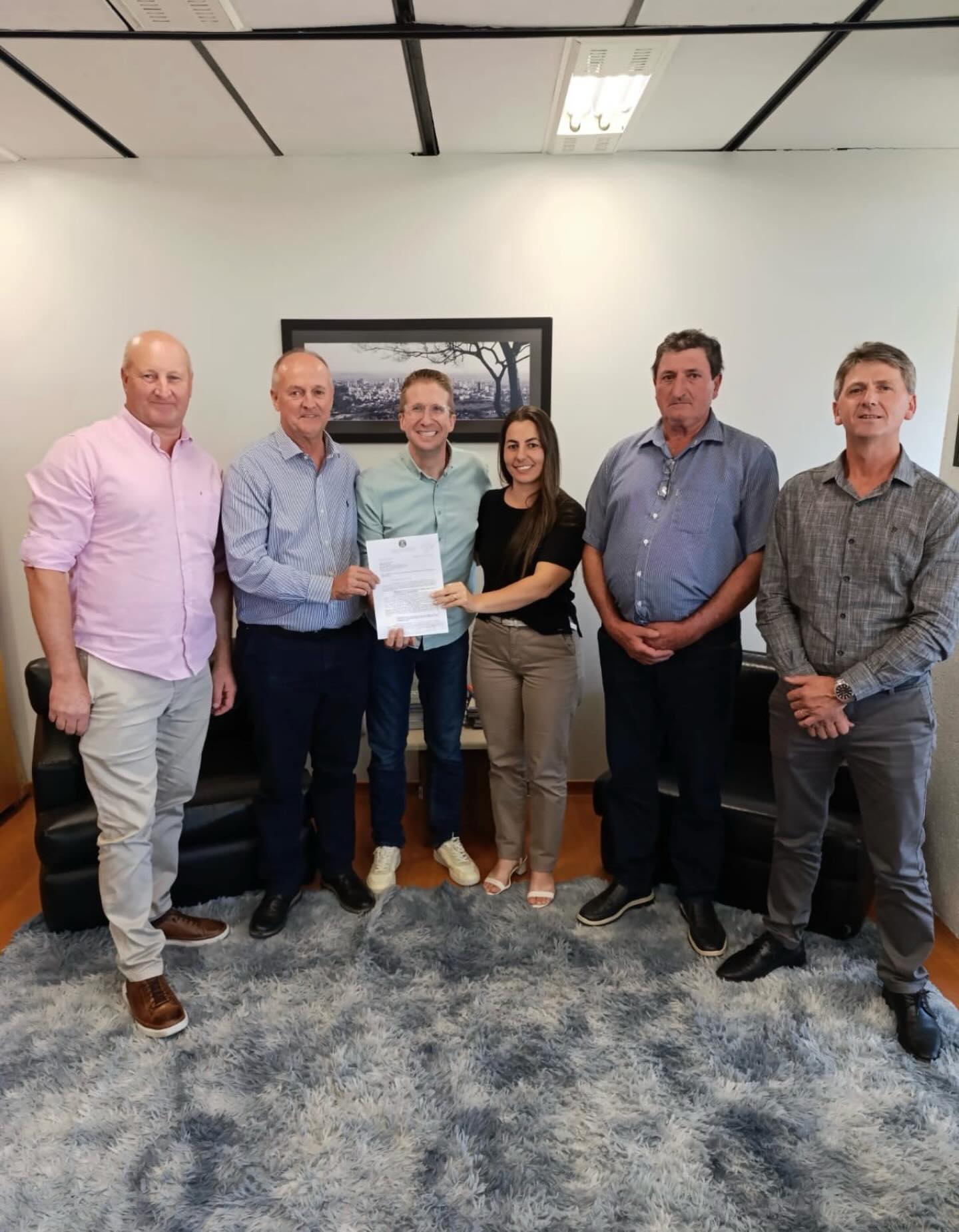 Comitiva de Progresso solicita apoio para o novo centro de convivência do município