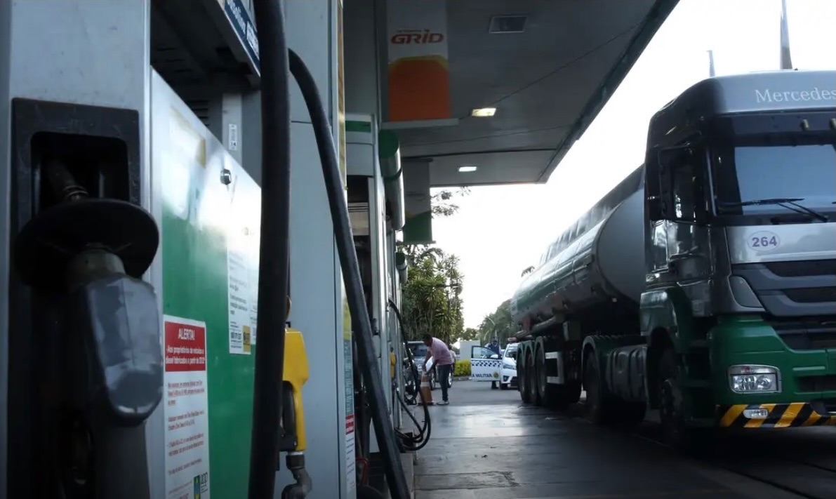 Governo e estados chegam a acordo para derrubar preço do diesel