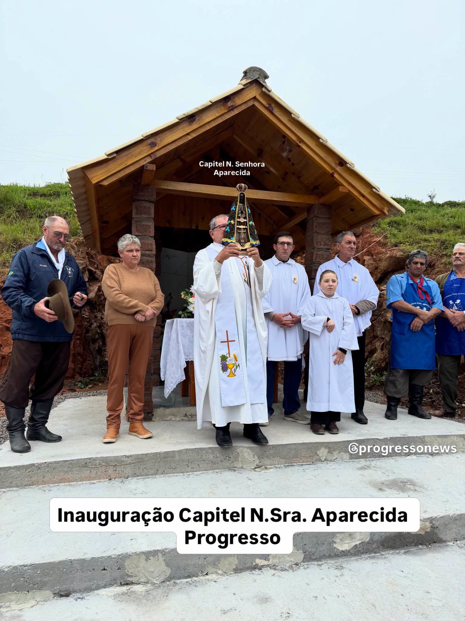 Inauguração do Capitel de Nossa Senhora Aparecida Marca Festividades e Lança Novo Espaço de Fé em Progresso